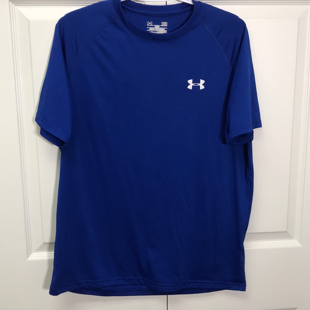 Royal blue comfortable fitting Under Armour shirt